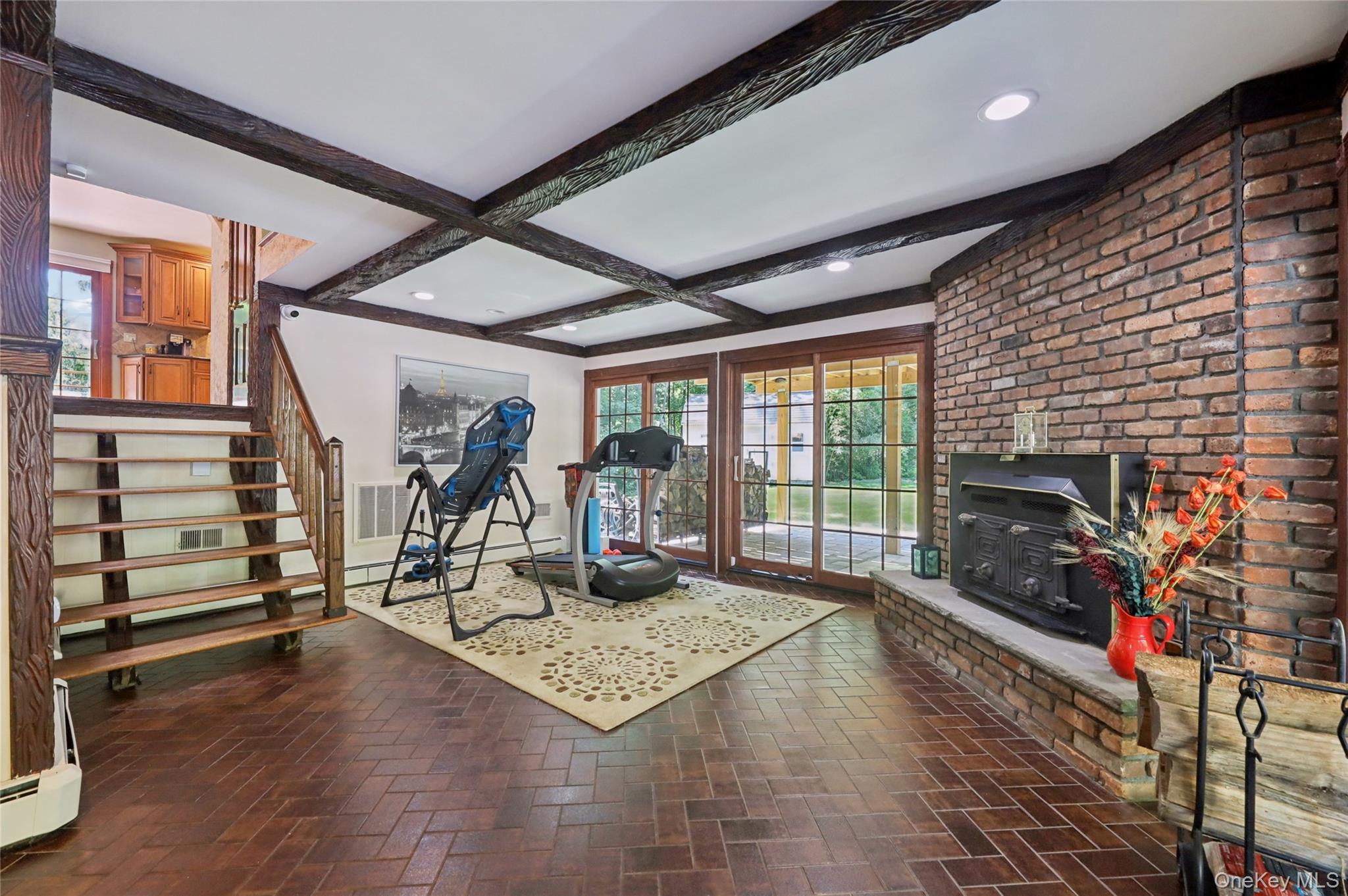 341 Call Hollow Road Stony Point, NY 10980 - Photo 25 of 46 Could be used as an exercise room or an office.