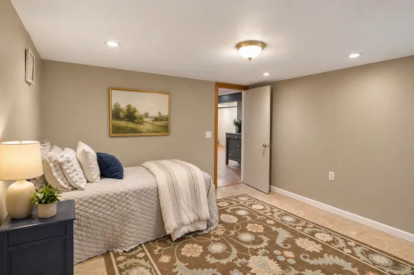 $340,000 | 405 Thomas Drive, Sycamore, IL 60178