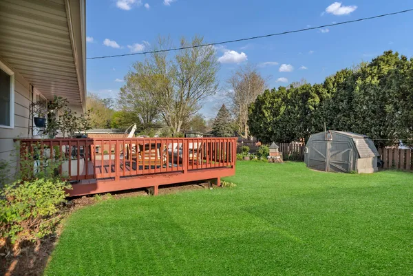 $340,000 | 405 Thomas Drive, Sycamore, IL 60178