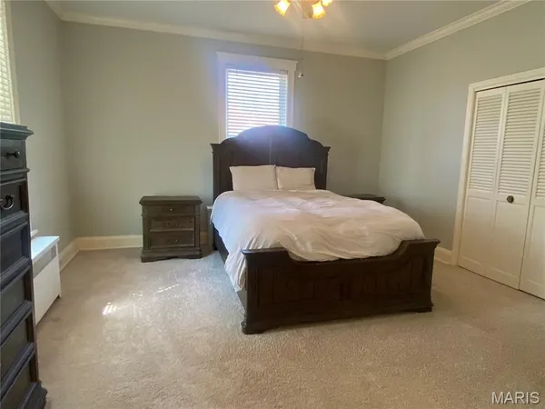 $190,000 | 502 East Commercial Street, Charleston, MO 63834