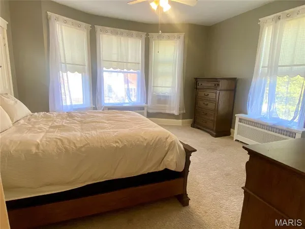 $190,000 | 502 East Commercial Street, Charleston, MO 63834