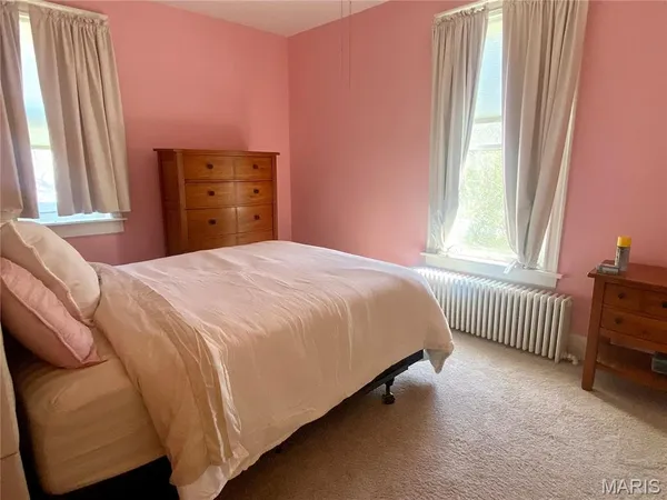 $190,000 | 502 East Commercial Street, Charleston, MO 63834