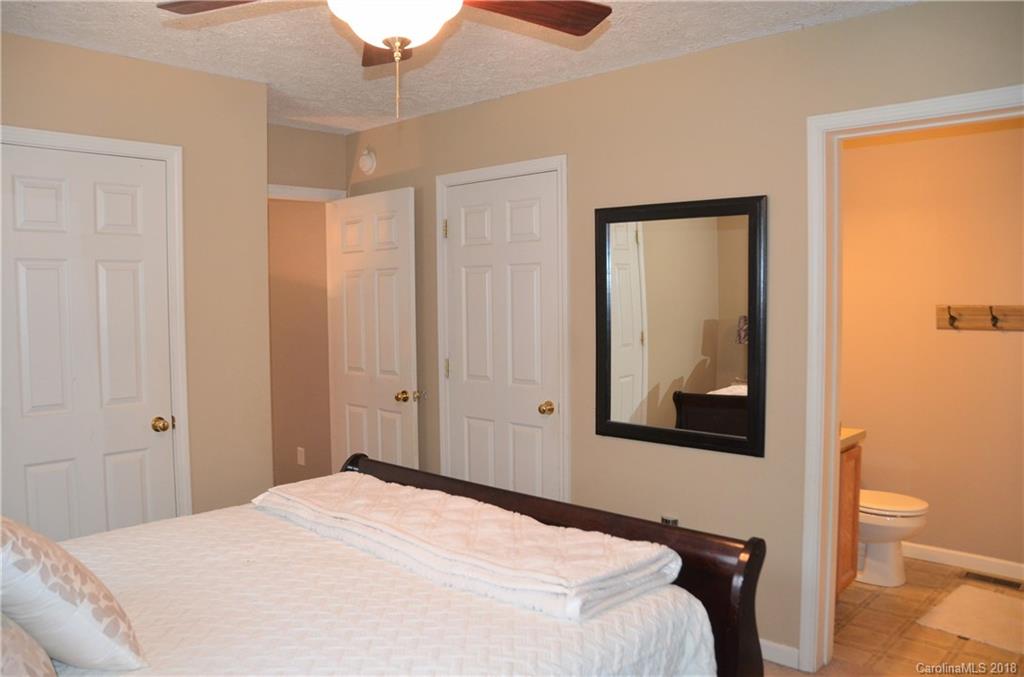 37 Rocking Porch Road Asheville, NC 28805 - Photo 11 of 18 Gallery Image 11