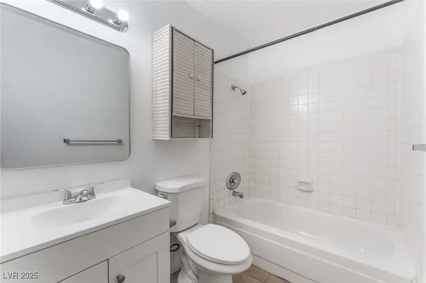 $690,000 | 2257 Exeter Drive, Las Vegas, NV 89156