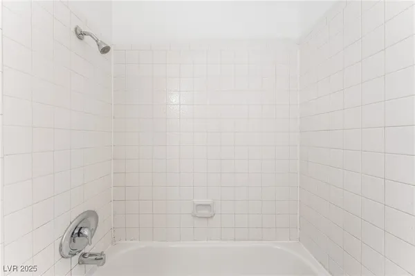 $690,000 | 2257 Exeter Drive, Las Vegas, NV 89156