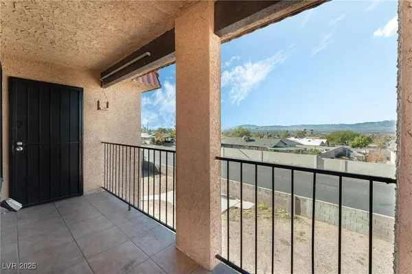 $690,000 | 2257 Exeter Drive, Las Vegas, NV 89156