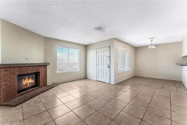 $690,000 | 2257 Exeter Drive, Las Vegas, NV 89156
