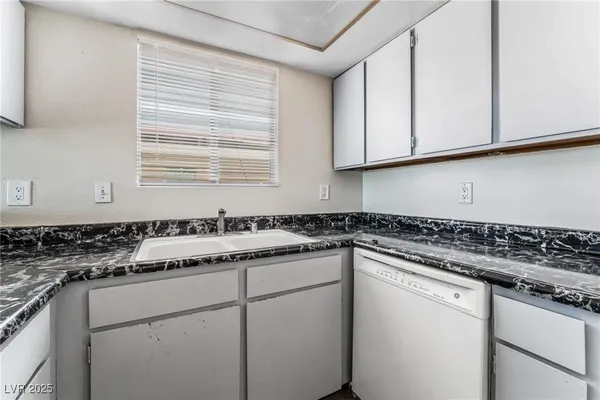 $690,000 | 2257 Exeter Drive, Las Vegas, NV 89156