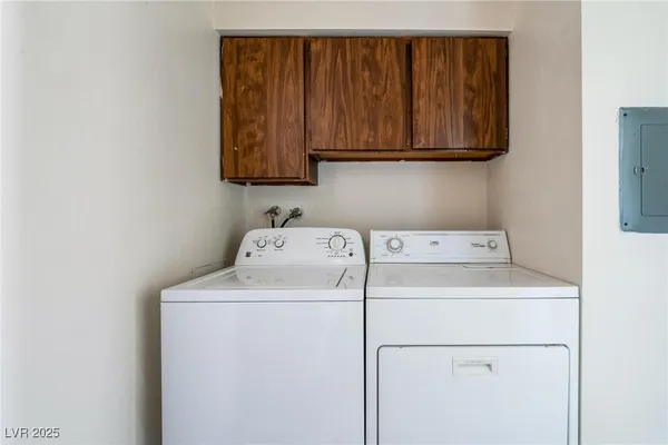 $690,000 | 2257 Exeter Drive, Las Vegas, NV 89156