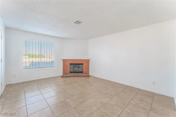 $690,000 | 2257 Exeter Drive, Las Vegas, NV 89156