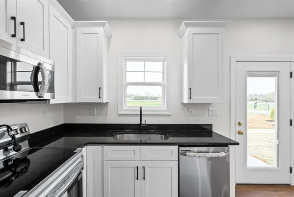 $239,900 | 102 Joiner Avenue, Elkton, KY 42220