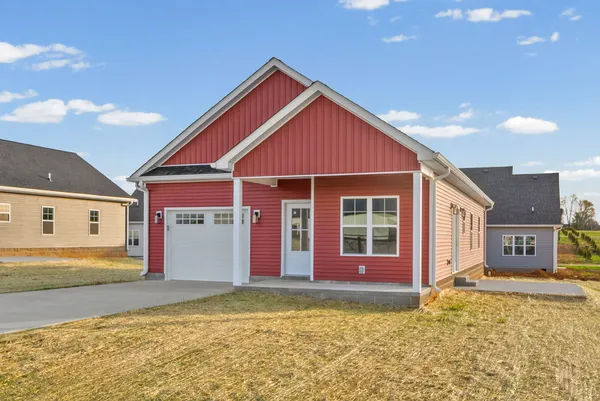 $239,900 | 102 Joiner Avenue, Elkton, KY 42220