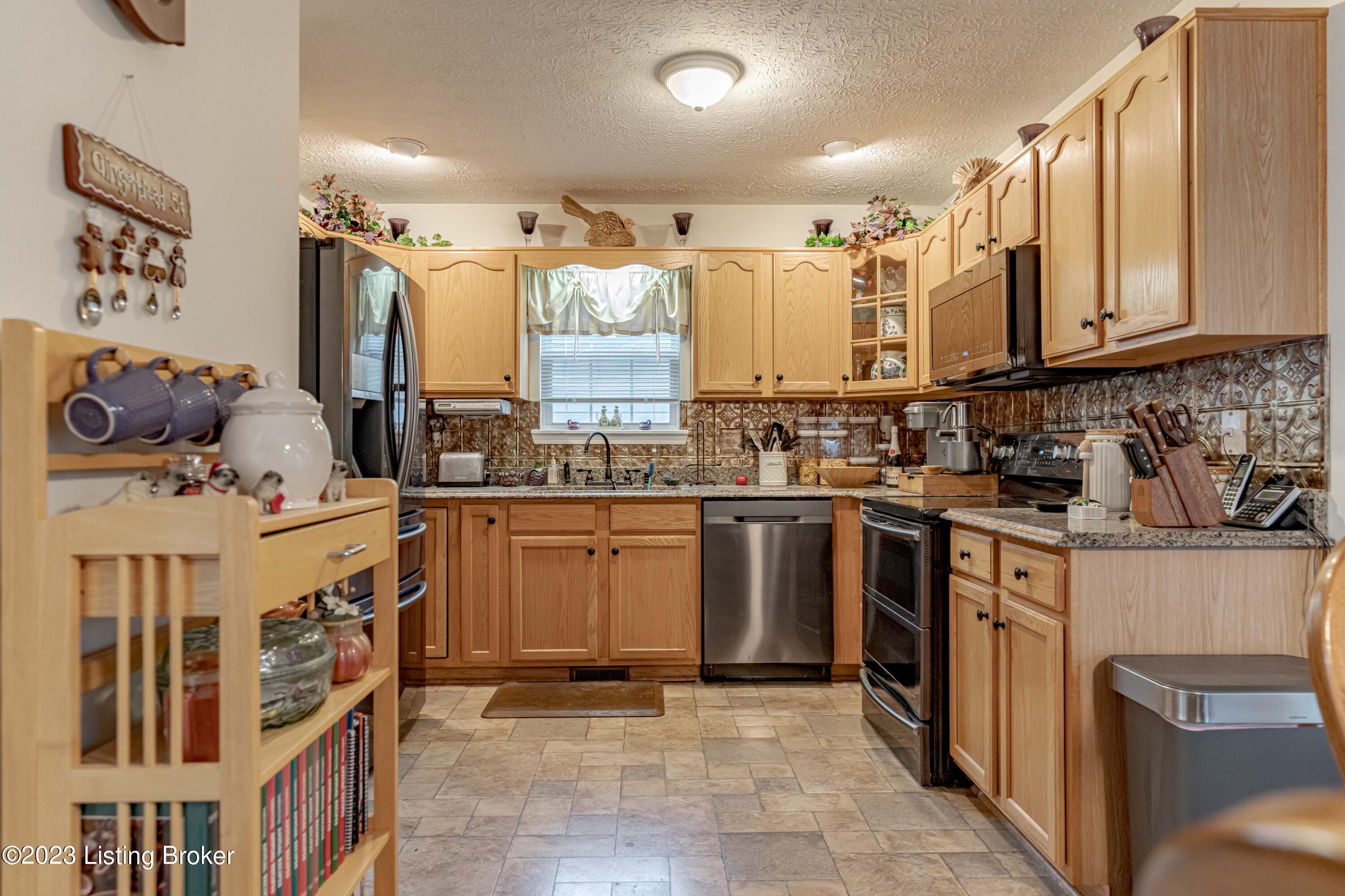9307 Colonel Cummins Road Louisville, KY 40228 - Photo 34 of 64 kitchen 1