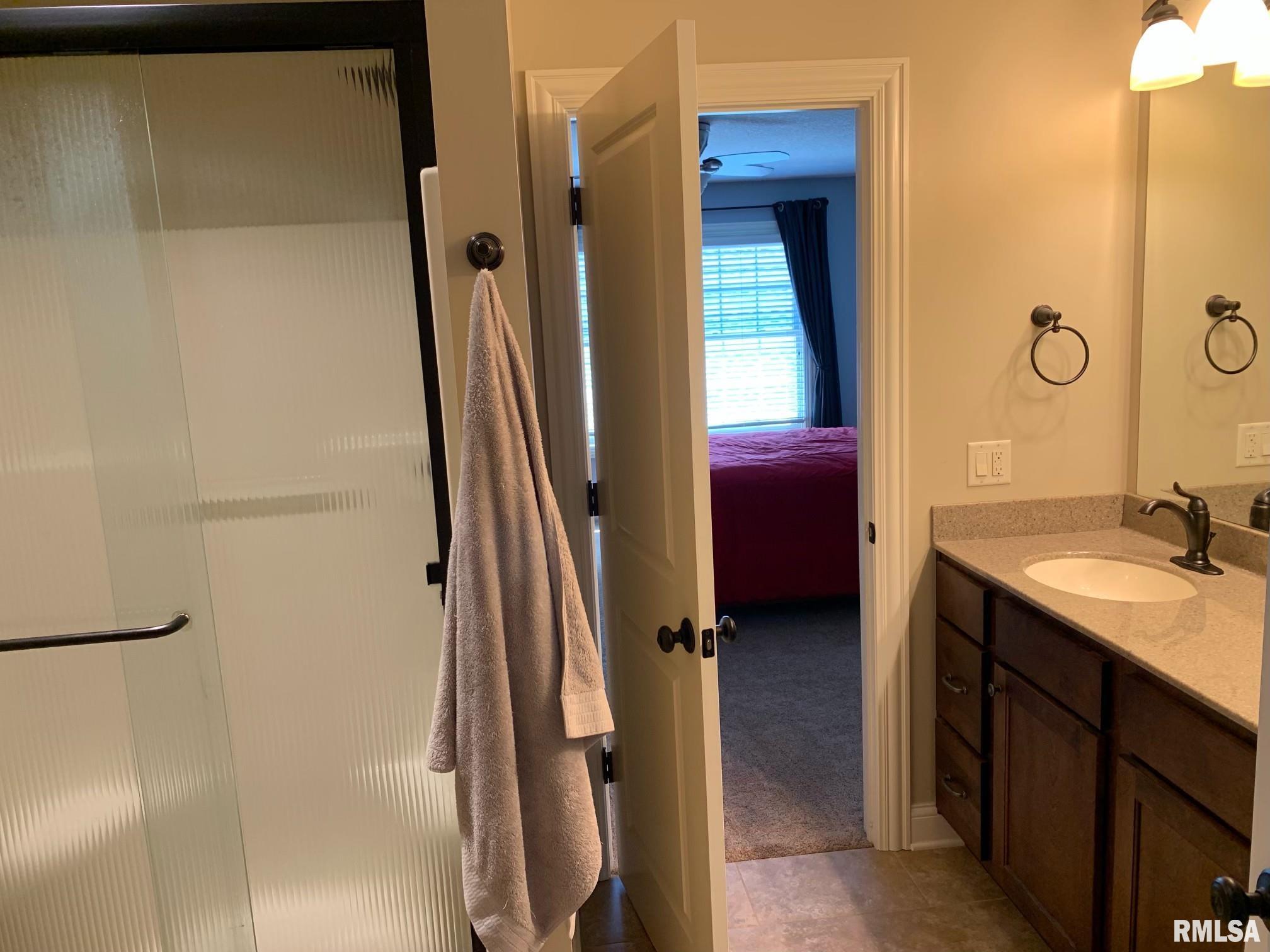 6016 Cardinal Road Bettendorf, IA 52722 - Photo 31 of 50 Gallery Image 31
