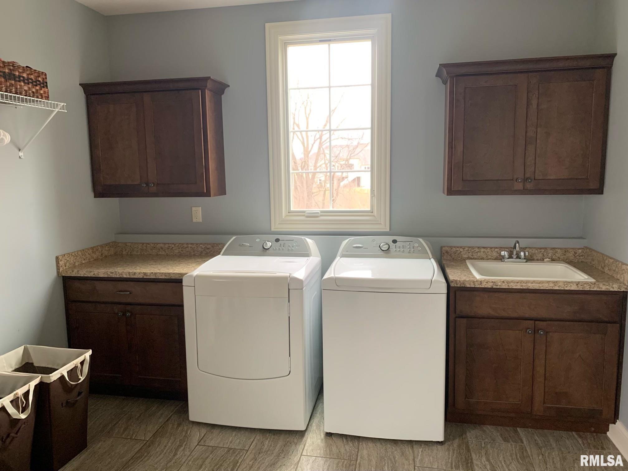 6016 Cardinal Road Bettendorf, IA 52722 - Photo 42 of 50 Gallery Image 42
