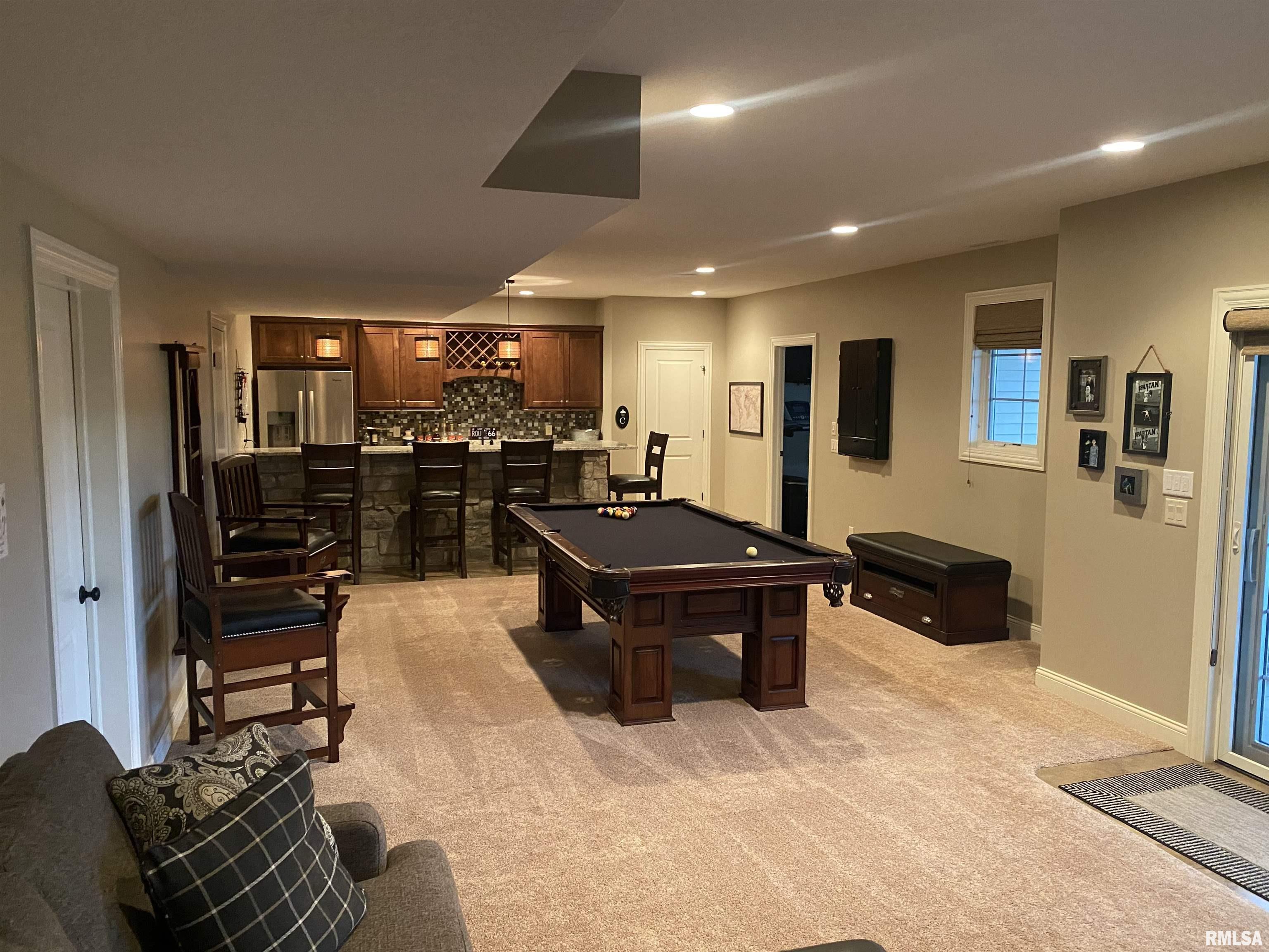 6016 Cardinal Road Bettendorf, IA 52722 - Photo 46 of 50 Gallery Image 46