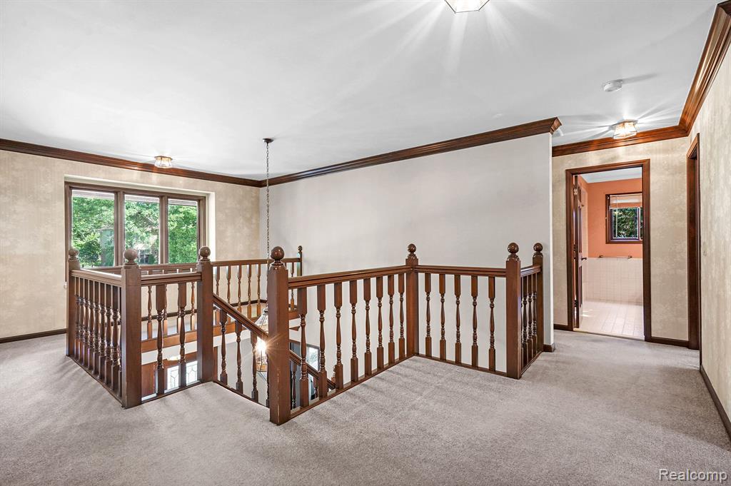 2455 Munster Road Rochester Hills, MI 48309 - Photo 19 of 36