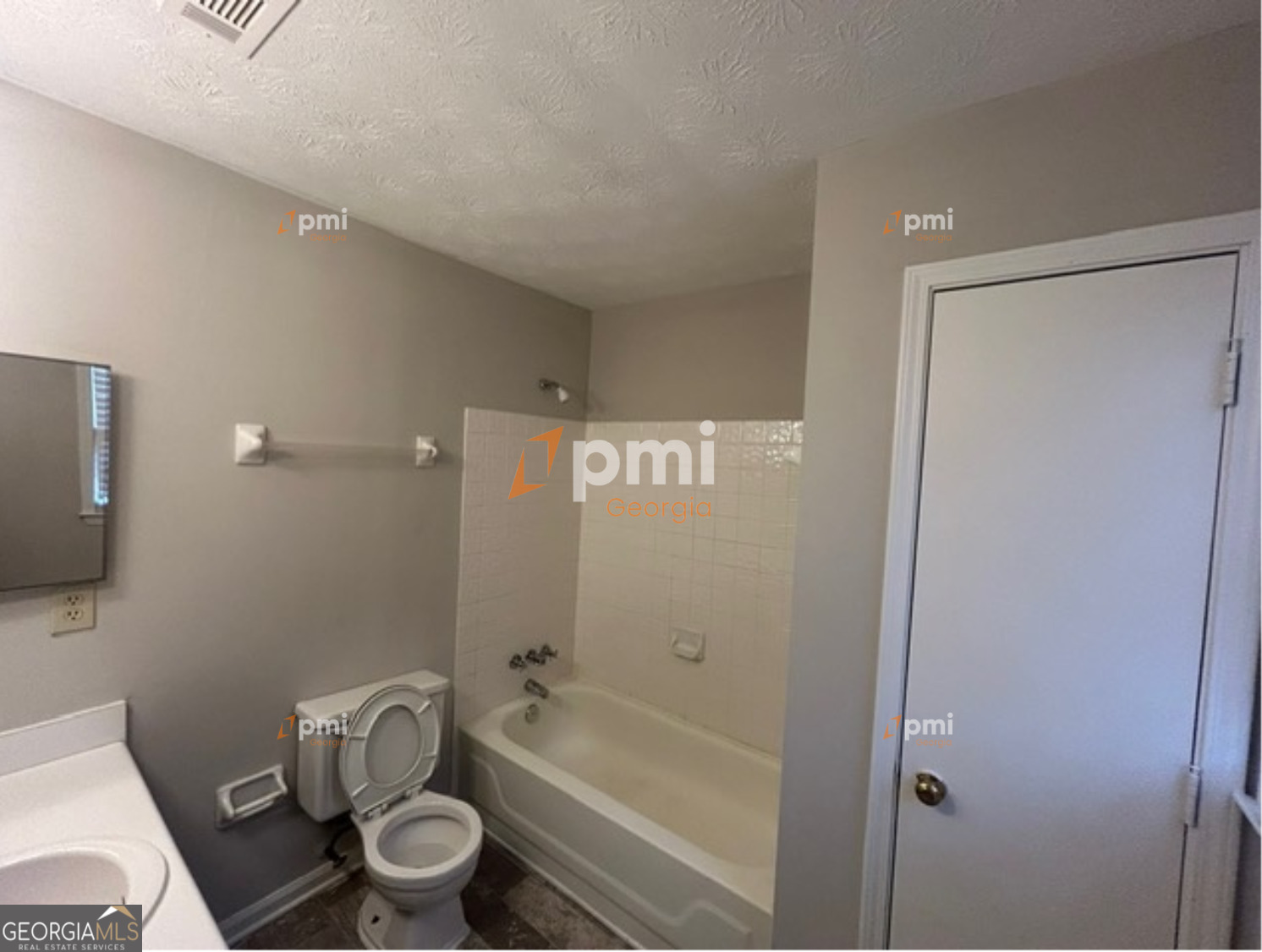 667 Rae Drive Southwest Lawrenceville, GA 30044 - Photo 16 of 22