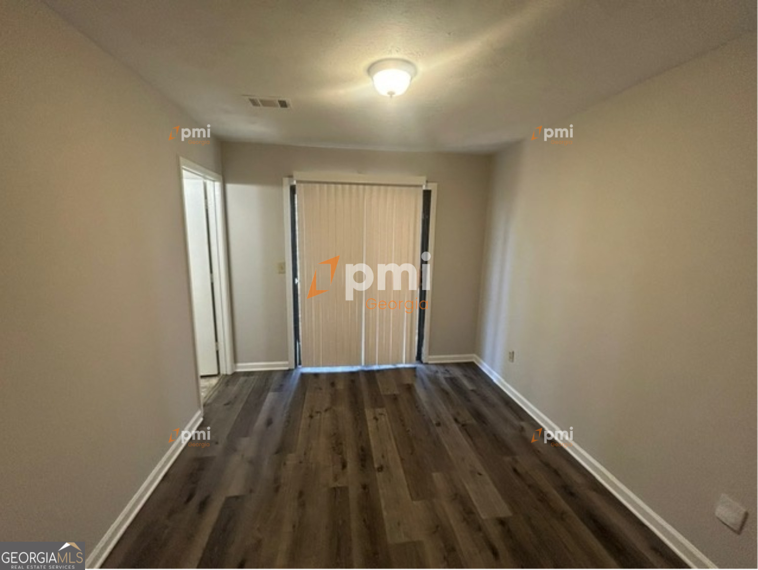 667 Rae Drive Southwest Lawrenceville, GA 30044 - Photo 8 of 22