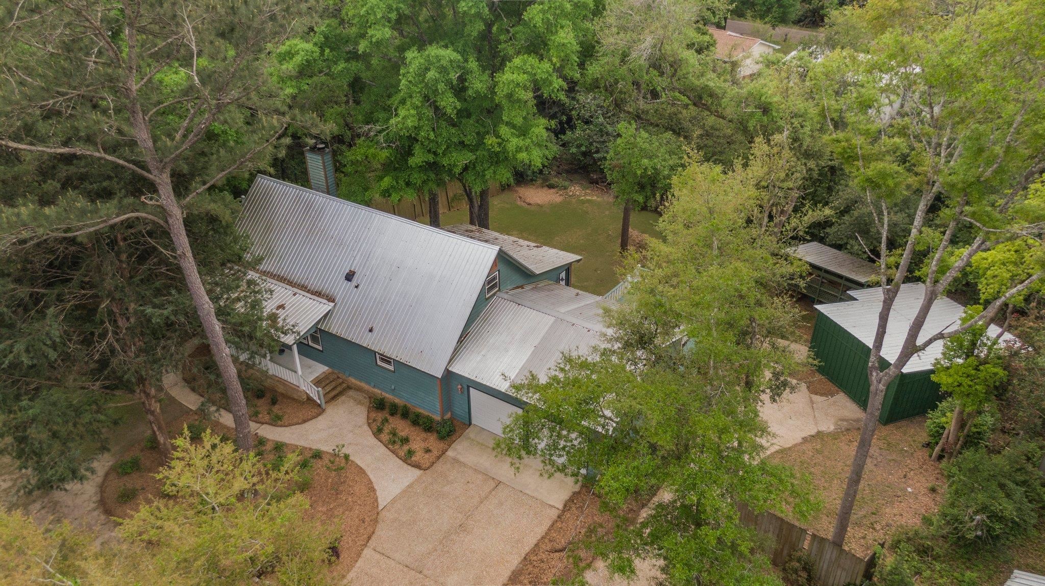 406 Wisteria Street Fairhope, AL 36532 - Photo 27 of 44