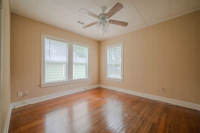 $129,900 | 604 Abell Street South, Wharton, TX 77488