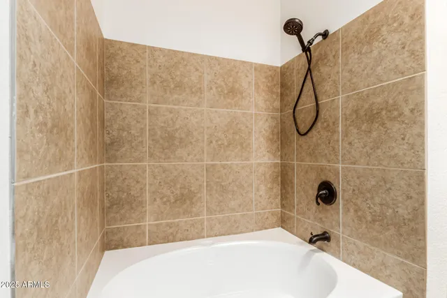 $2,290 | 768 South Martinique Drive, Gilbert, AZ 85233