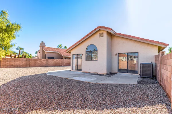 $2,190 | 768 South Martinique Drive, Gilbert, AZ 85233