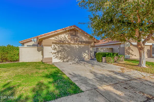 $2,190 | 768 South Martinique Drive, Gilbert, AZ 85233