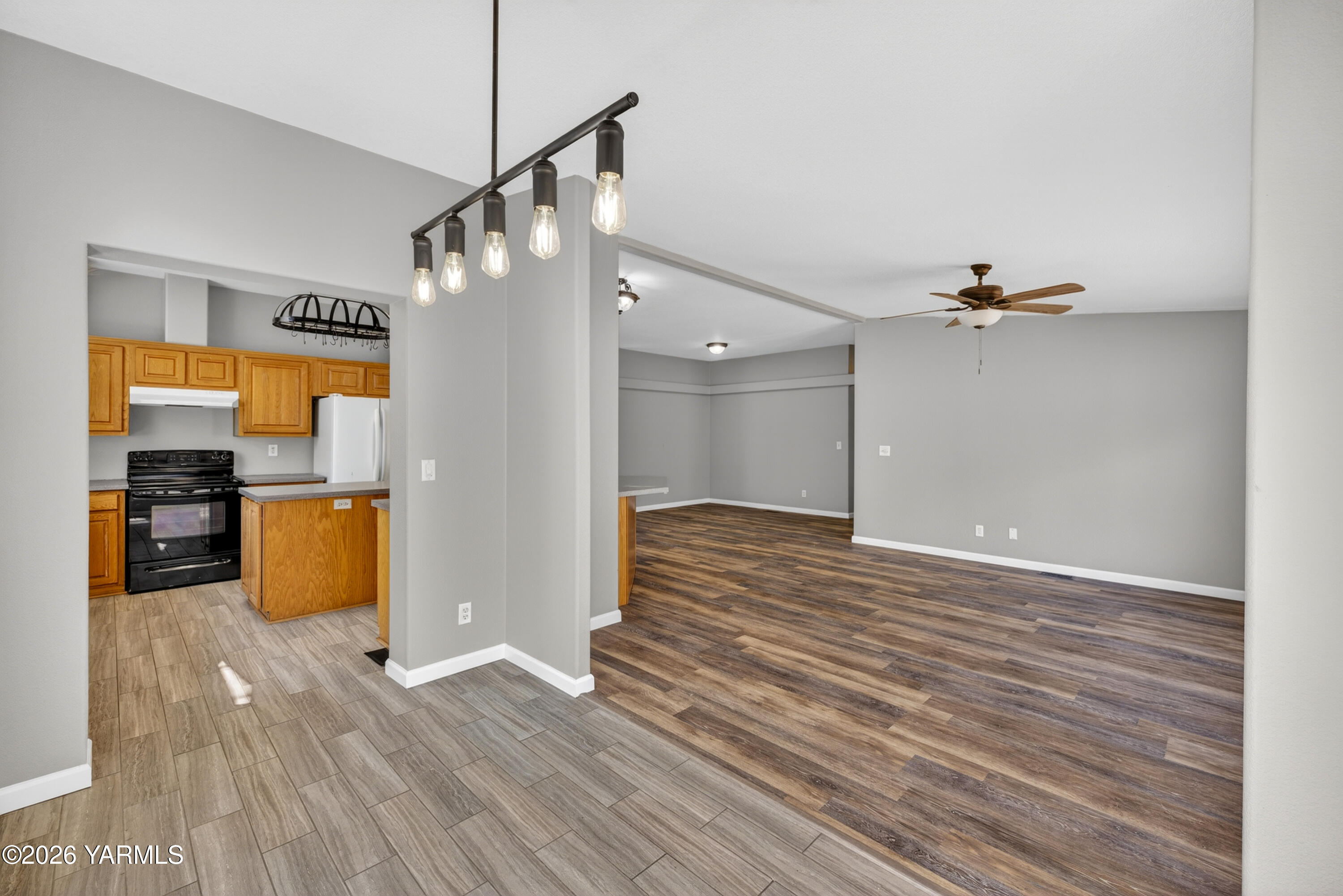 16802 1585th Street Southwest Prosser, WA 99350 - Photo 22 of 65 020_4T3A5963