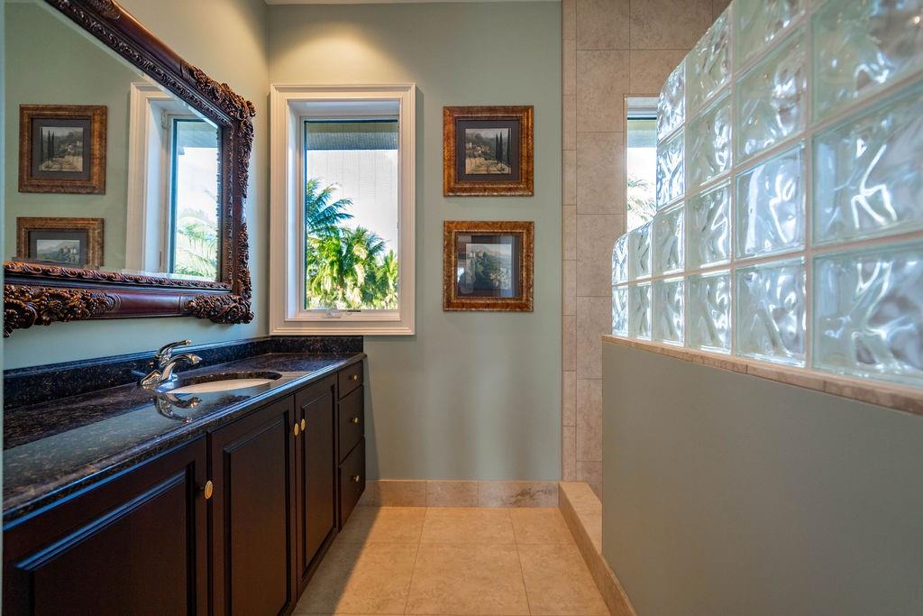 2356 Northeast 26th Street Lighthouse Point, FL 33064 - Photo 53 of 81