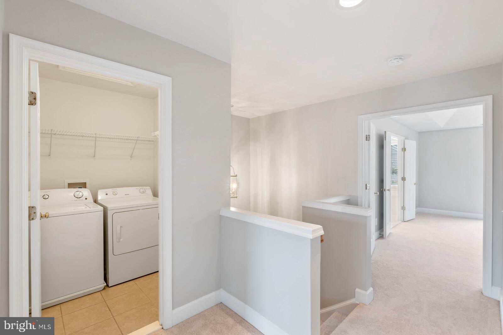 9251 Laurel Ridge Crossing Road Lorton, VA 22079 - Photo 13 of 47 Gallery Image 13