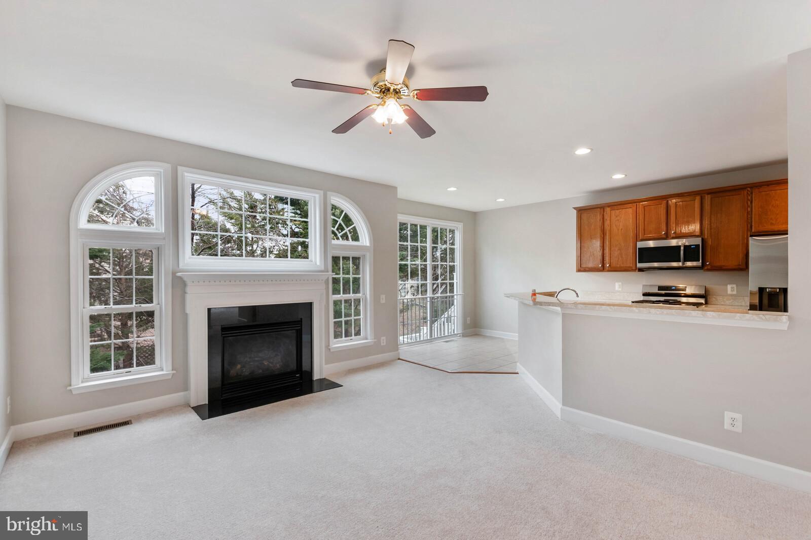 9251 Laurel Ridge Crossing Road Lorton, VA 22079 - Photo 15 of 47 Gallery Image 15