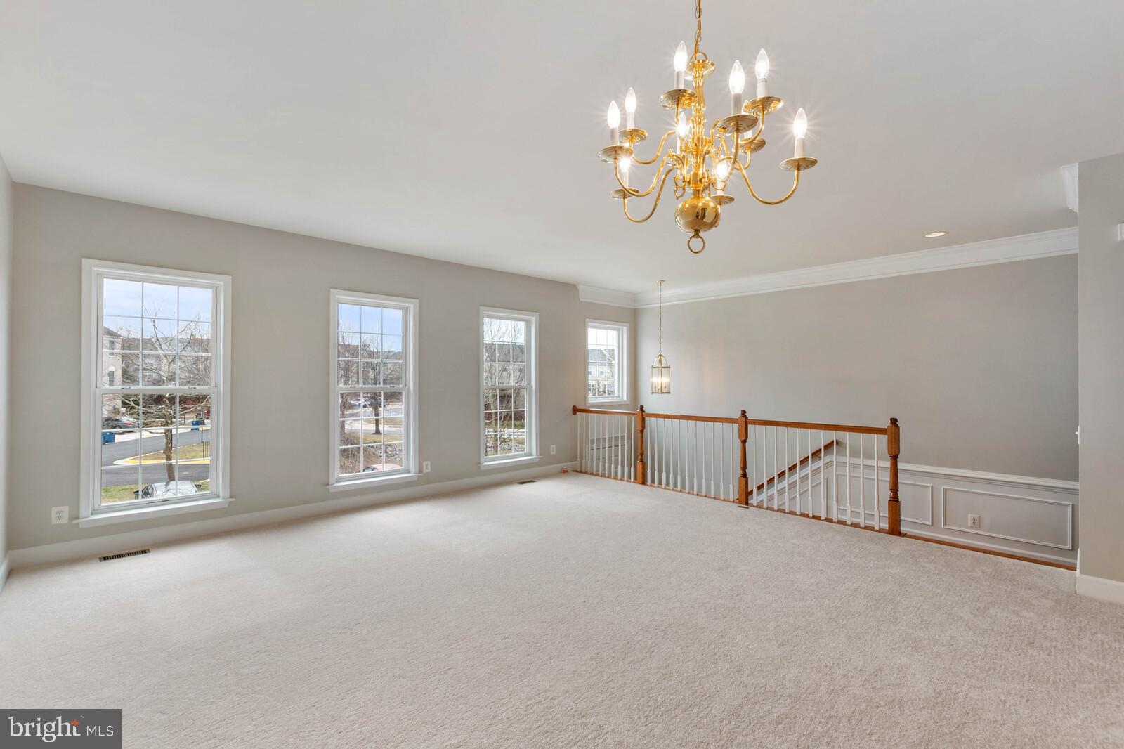 9251 Laurel Ridge Crossing Road Lorton, VA 22079 - Photo 8 of 47 Gallery Image 8