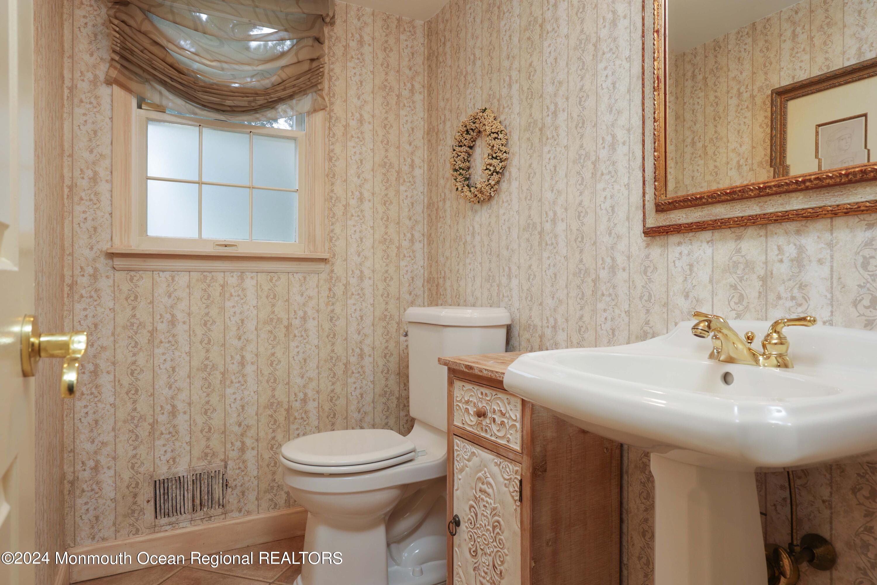 4 Yellowbrook Road Marlboro, NJ 07746 - Photo 29 of 45 758A8389