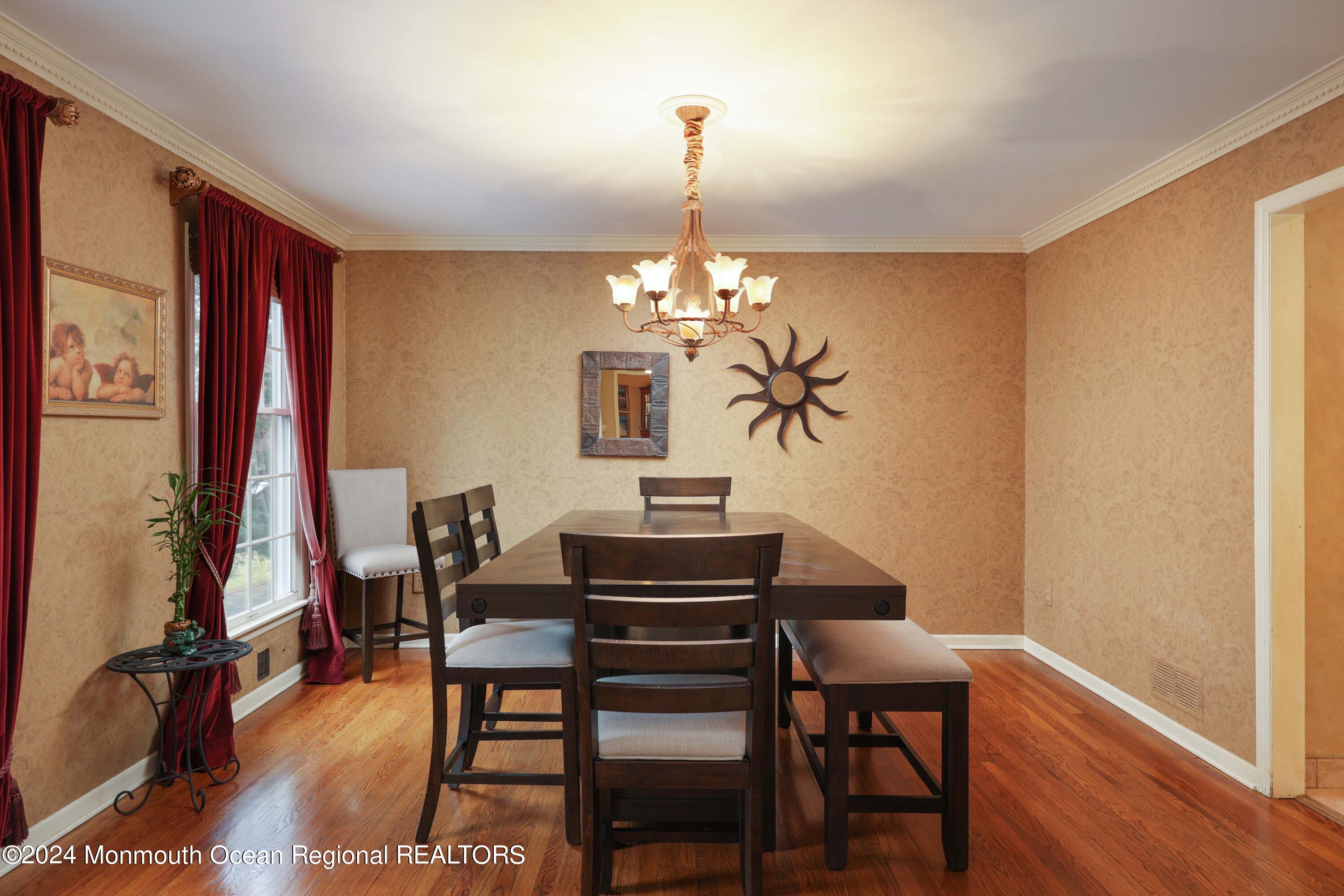 4 Yellowbrook Road Marlboro, NJ 07746 - Photo 7 of 45 758A8304