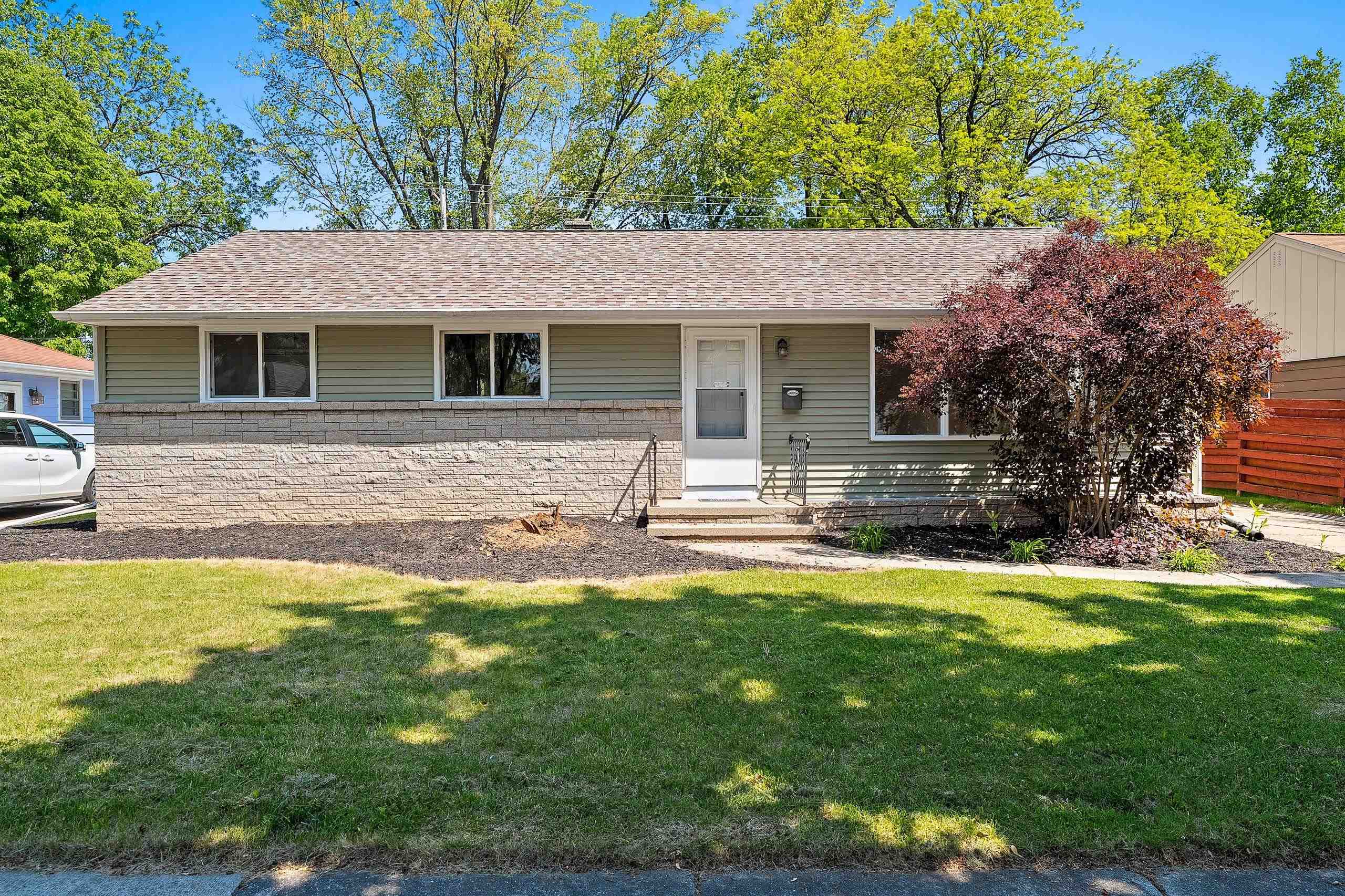 1006 East Lindbergh Street Appleton, WI 54911 - Photo 47 of 51