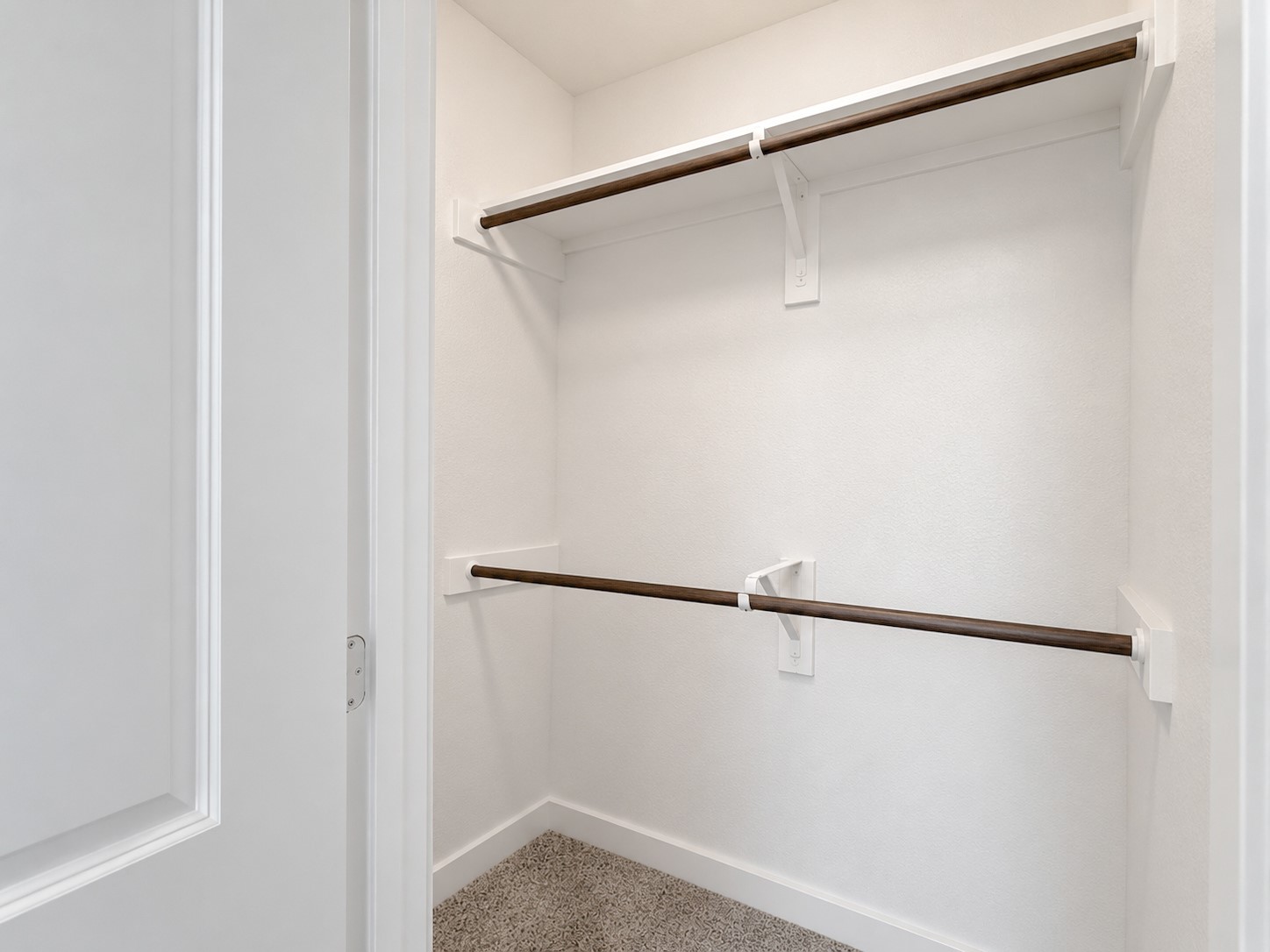323 Bennett Street Angleton, TX 77515 - Photo 16 of 21 a view of small space