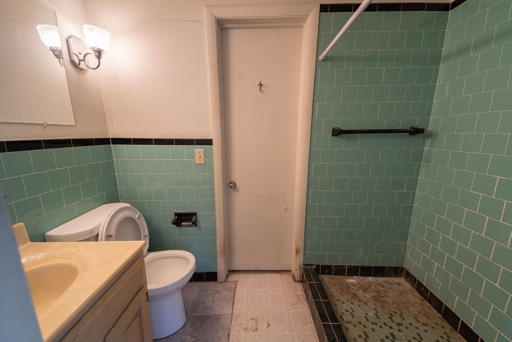 7 Christian Lane Whately, MA 01093 - Photo 17 of 29