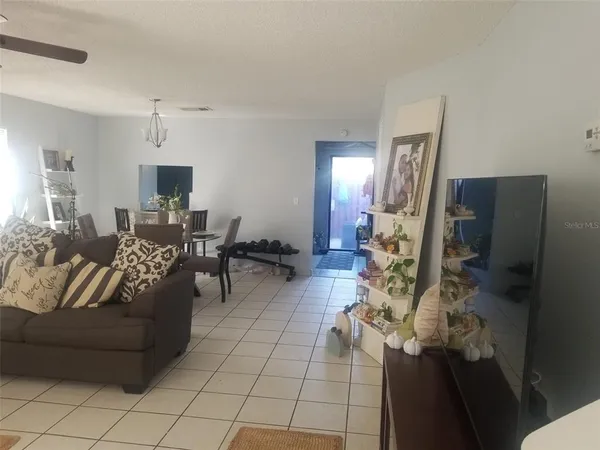 $1,850 | 1610 Little River Drive, Unit 20, Orlando, FL 32807