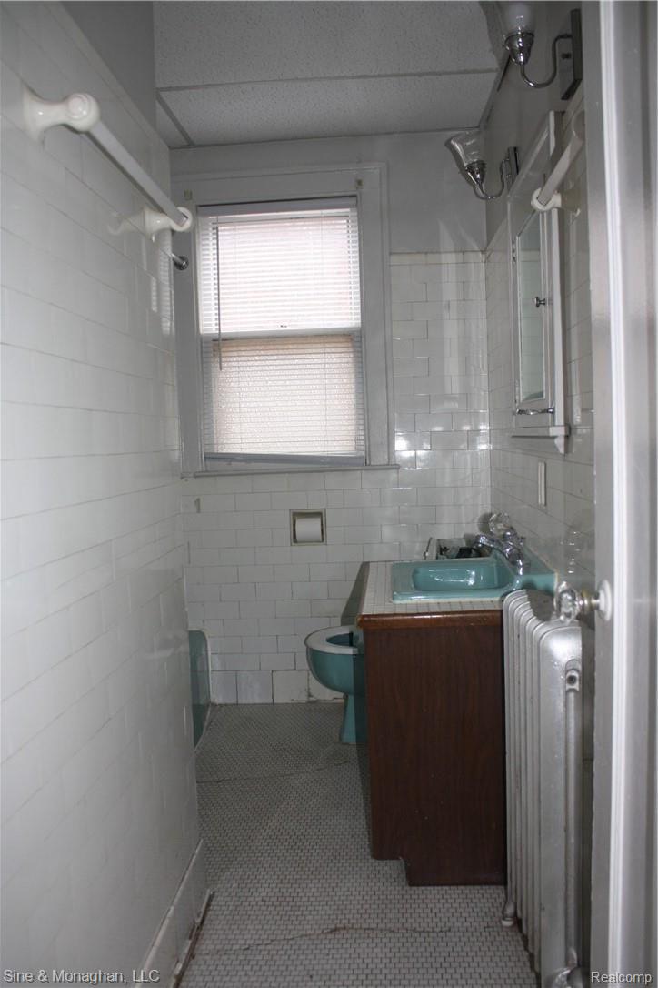 874 Alter Road Detroit, MI 48215 - Photo 10 of 19 IMG_9366.JPG