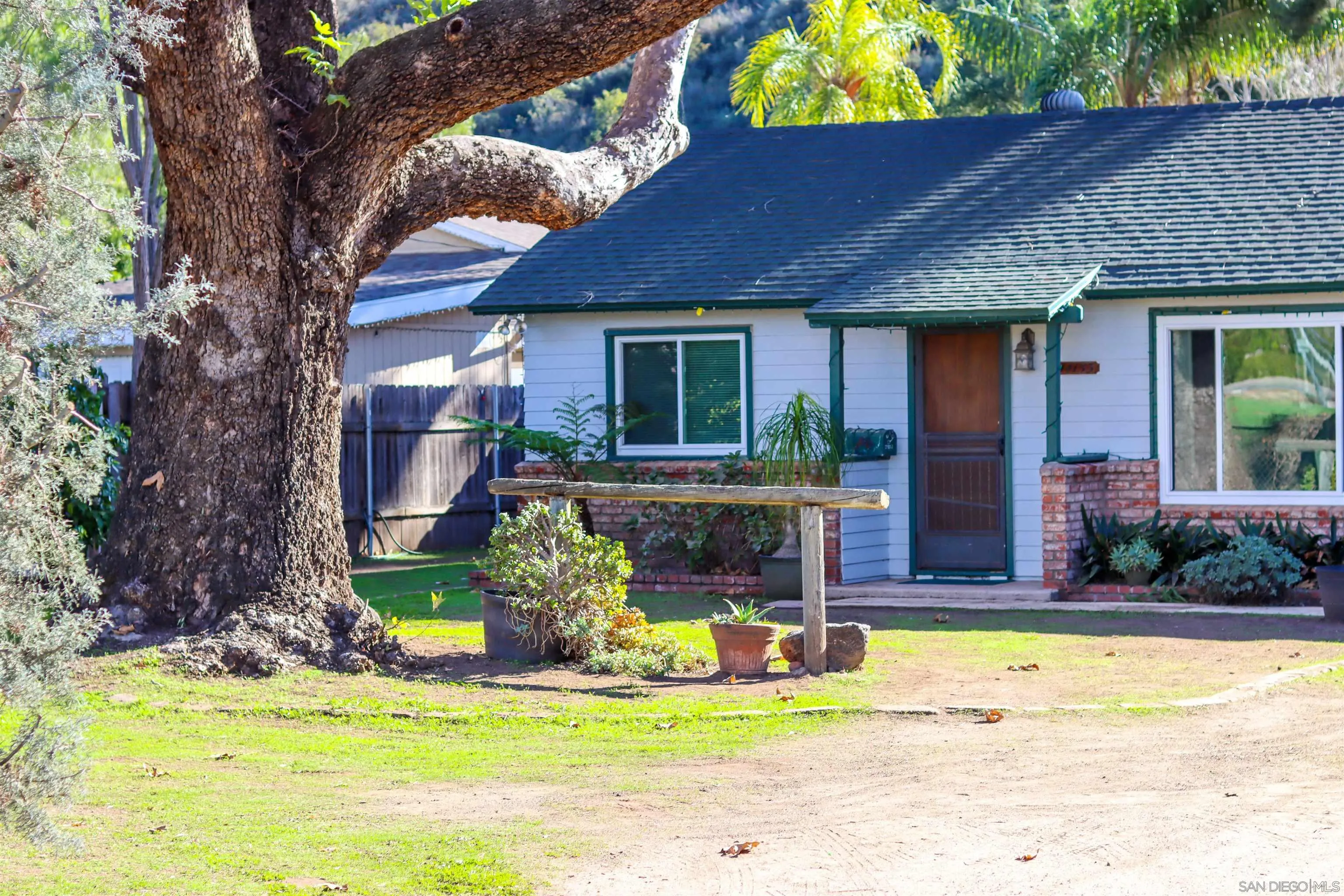 14153 Ezra Lane Poway, CA 92064 - Photo 2 of 38