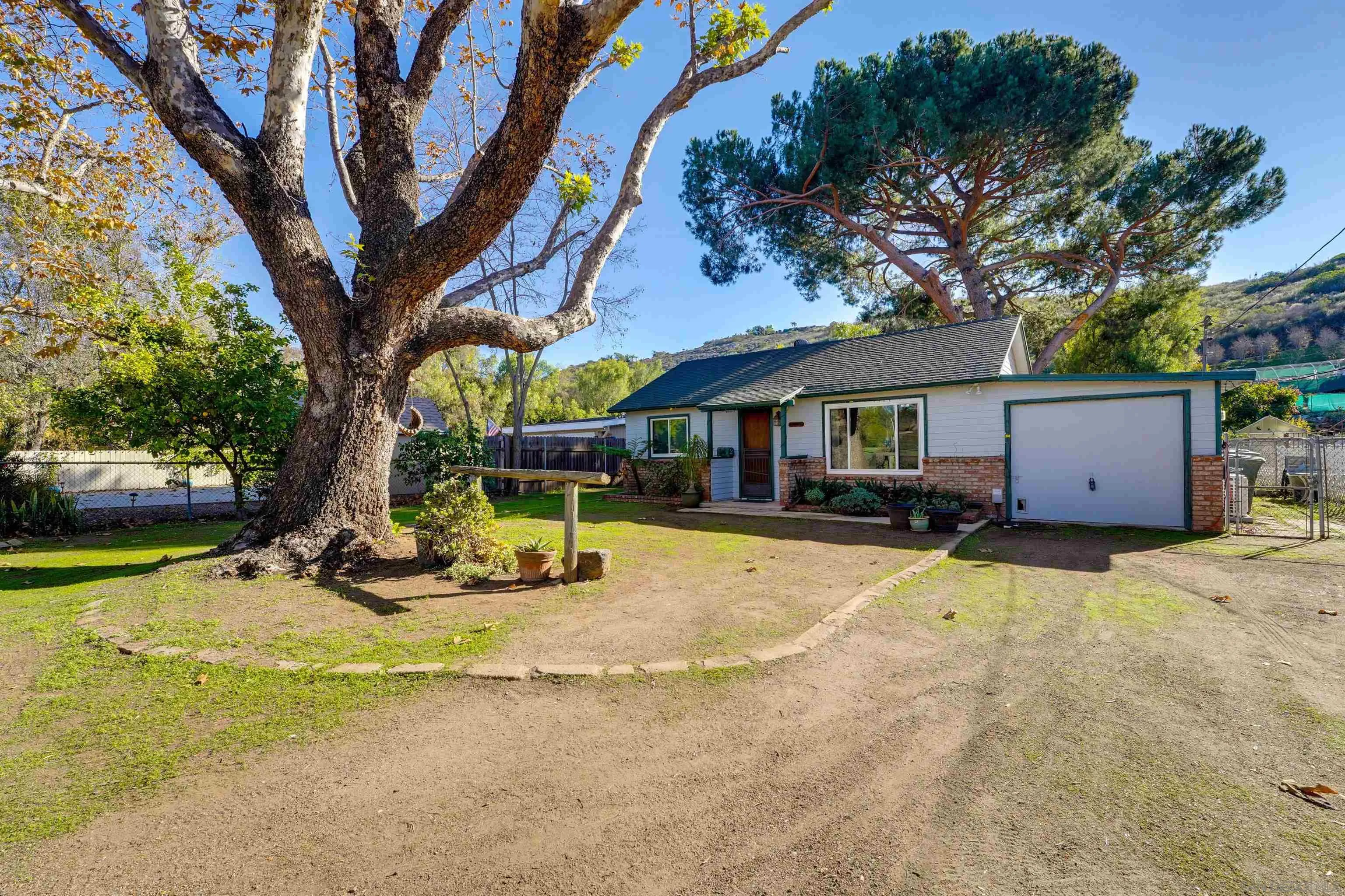 14153 Ezra Lane Poway, CA 92064 - Photo 33 of 38