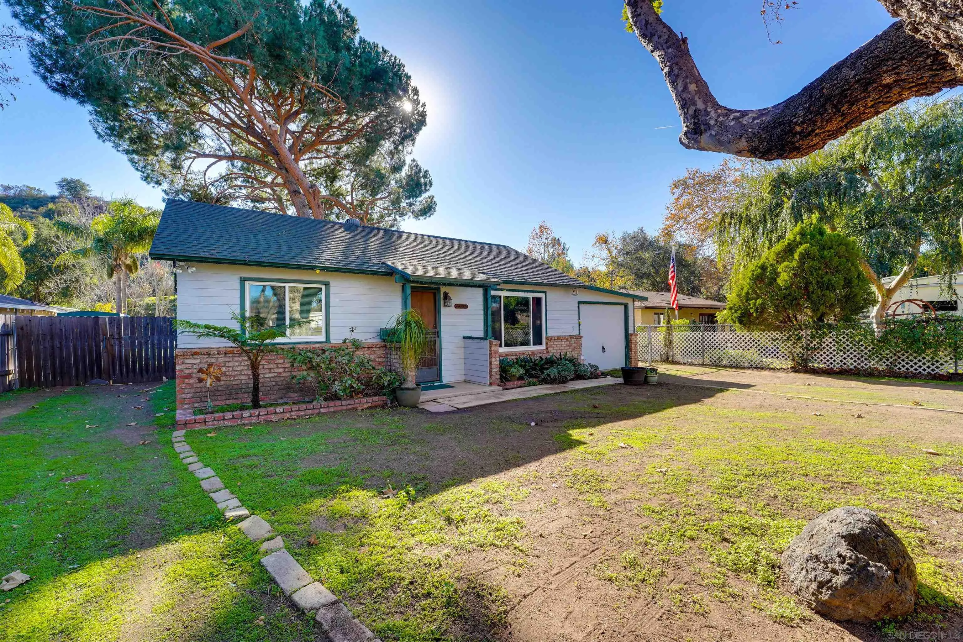 14153 Ezra Lane Poway, CA 92064 - Photo 35 of 38