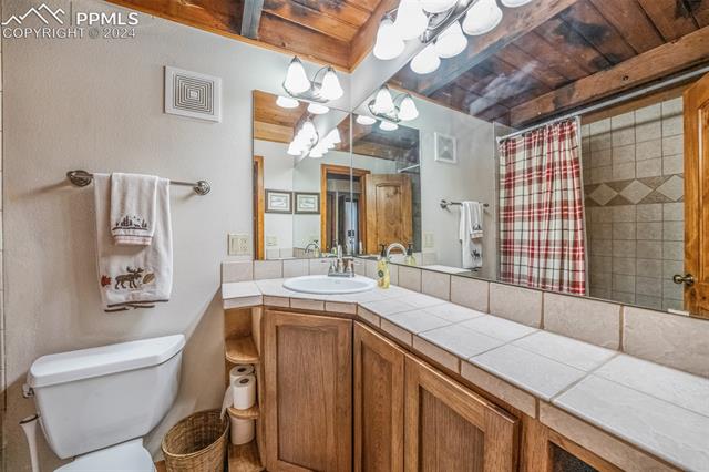 16325 Roller Coaster Road Colorado Springs, CO 80921 - Photo 24 of 41 Full Bath In Hall