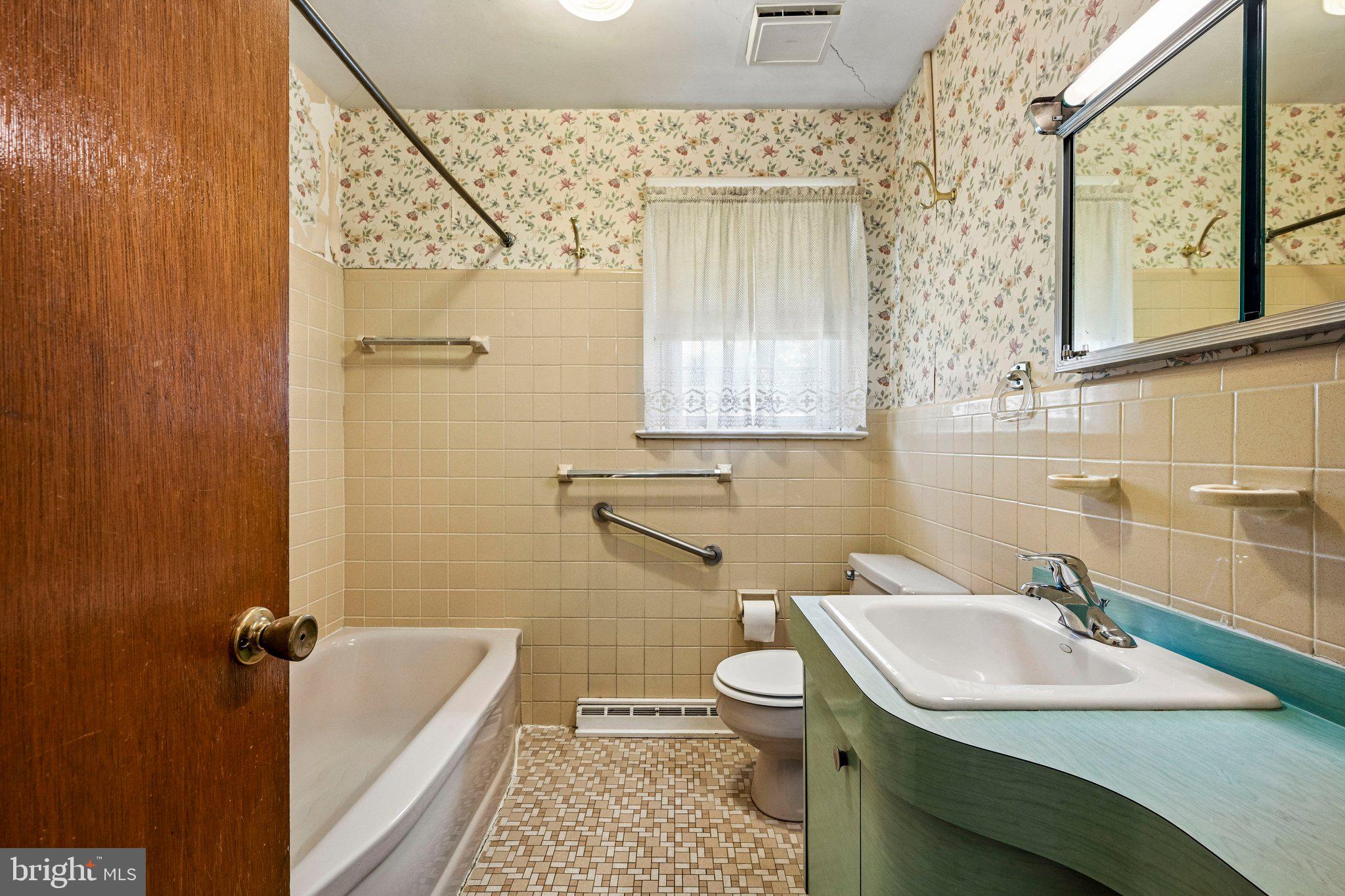 871 Wayside Lane Haddonfield, NJ 08033 - Photo 27 of 39 Main full bath