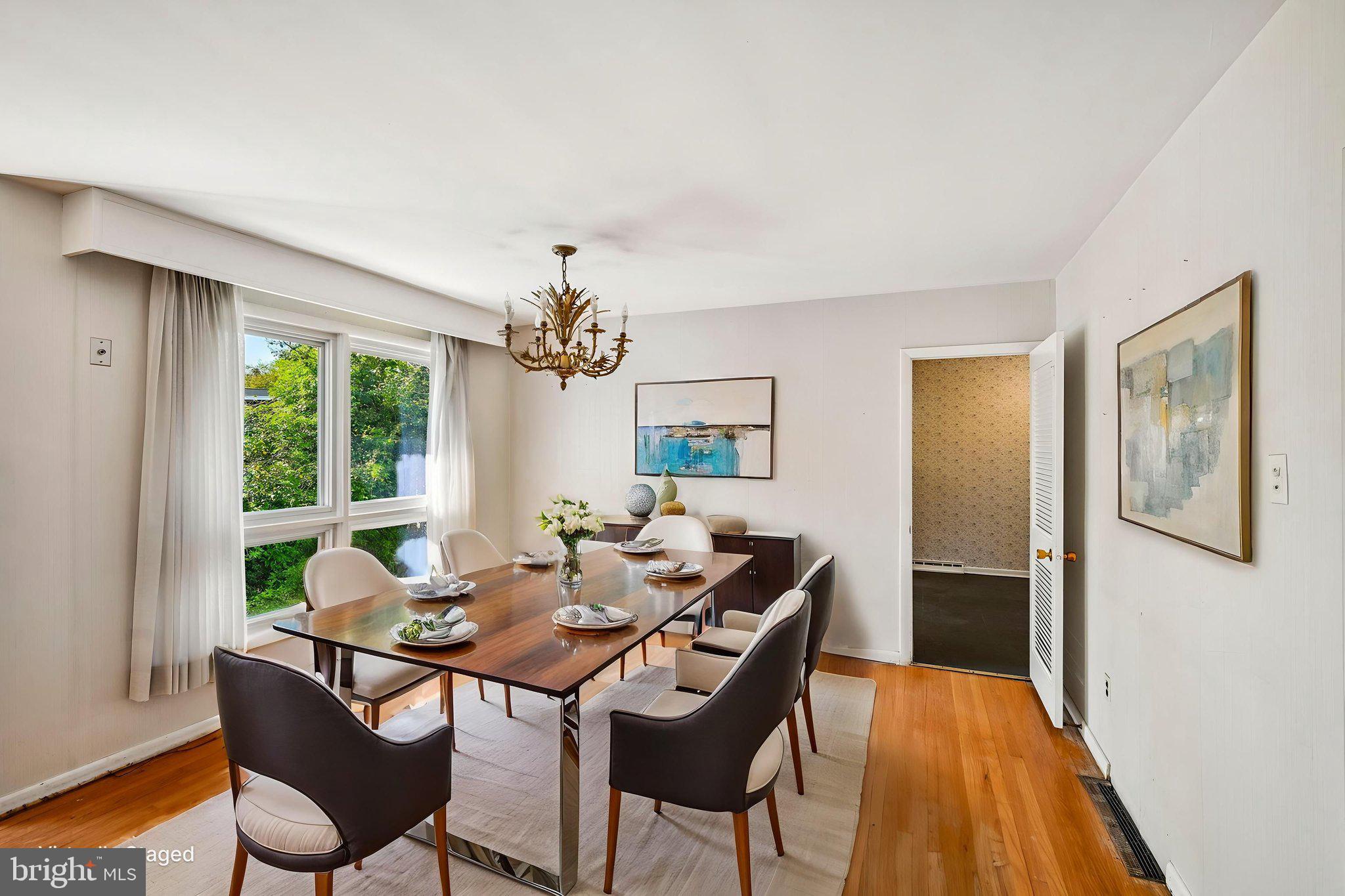 871 Wayside Lane Haddonfield, NJ 08033 - Photo 8 of 39 Dining room - virtual staging