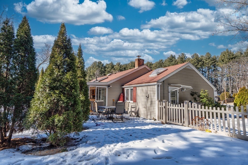 65 Riner Street Framingham, MA 01701 - Photo 8 of 37