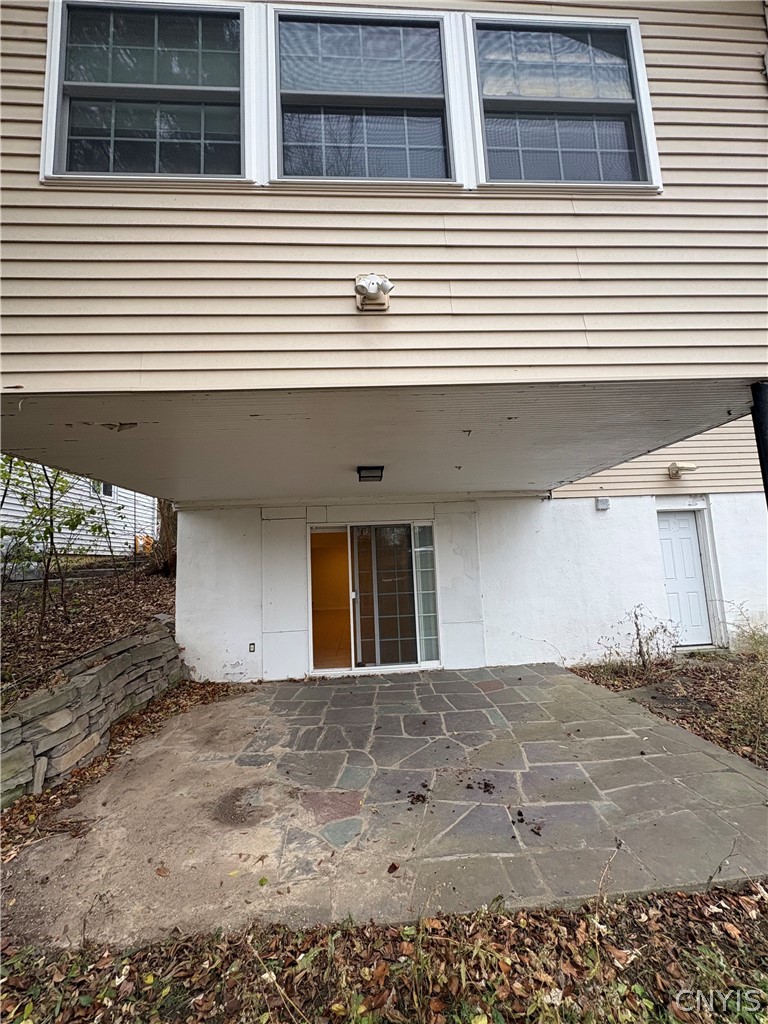 215 Locksley Road Syracuse, NY 13224 - Photo 23 of 25 Gallery Image 23