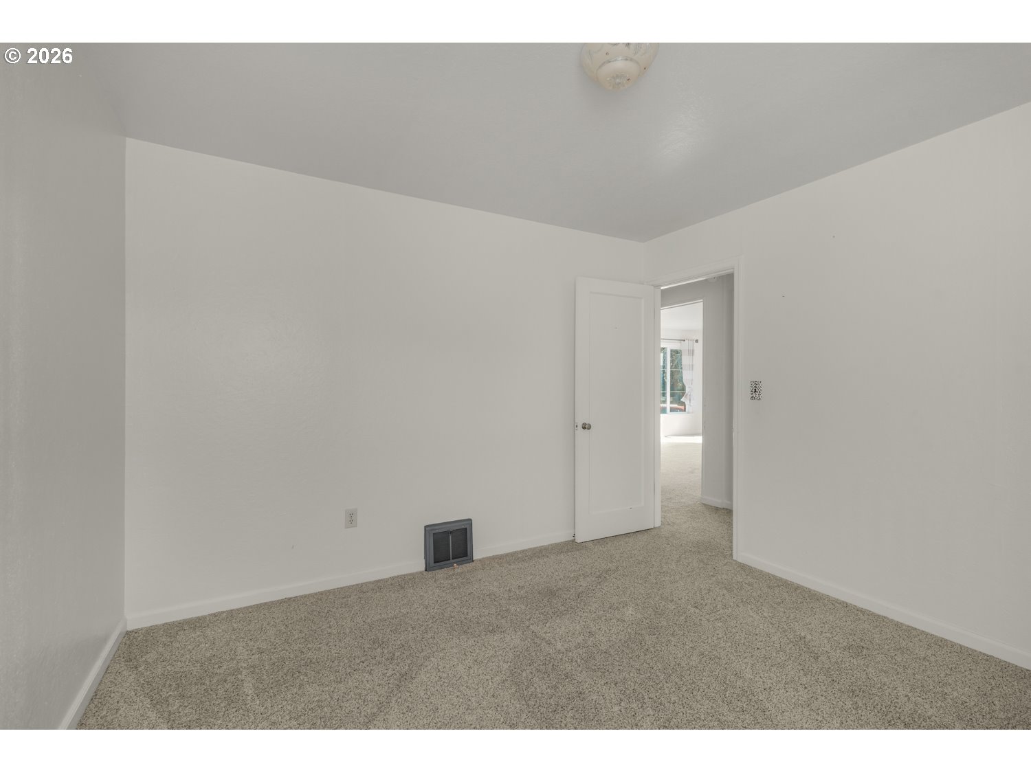 4360 Eagle Crest Road Northwest Salem, OR 97304 - Photo 14 of 27
