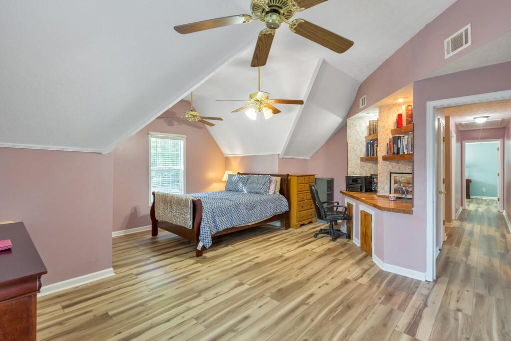 1675 Round Road Southeast Grayson, GA 30017 - Photo 23 of 43 Gallery Image 23